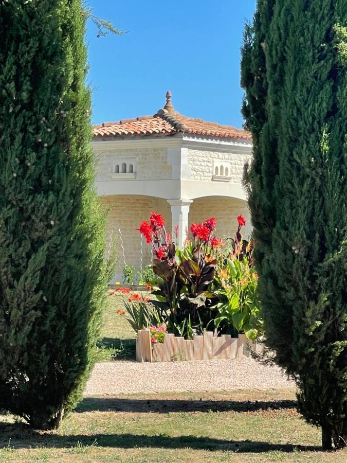 Domaine Du Clos Pallacien Paillé 외부 사진